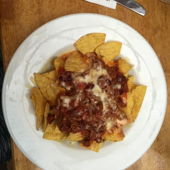 PF McCarthys - Nachos with tomato salsa, jalapeños, cheese, and chili - Pubs Near Me - Kenmare, Kentucky
