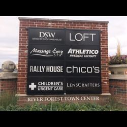 River Forest Town Center - River Forest Town Center