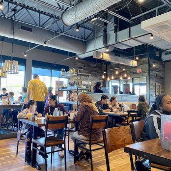First Watch - Inside - Breakfast & Brunch Near Me - Virginia Beach, Virginia