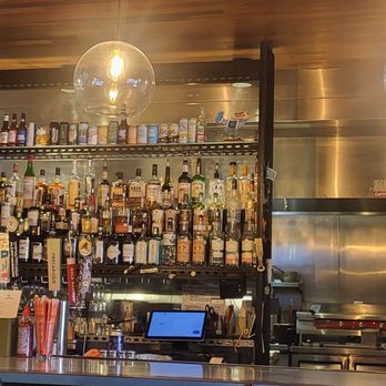 Vang Go Bistro - Bar - Comfort Food Near Me - Norfolk, Virginia