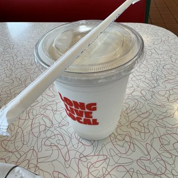Burgerville - Vanilla Shake - Burgers Near Me - The Dalles, Oregon