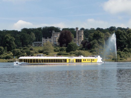 WEISSE FLOTTE Potsdam by null