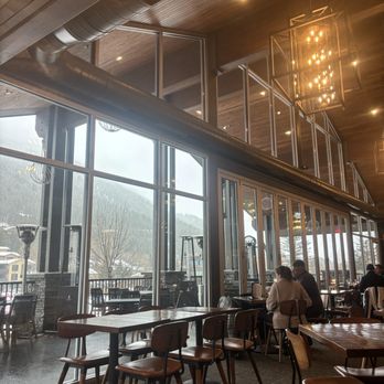 StillWest Brewery & Grill - Brewpubs Near Me - Jackson, Wyoming