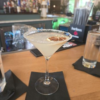 Park 82 - Lemon drop martini - American Near Me - Atlanta, Georgia Park 82 - Lemon drop martini - American Near Me - Atlanta, Georgia