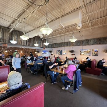 Notchtop - Popular brunch spot - Breakfast & Brunch Near Me - Estes Park, Colorado
