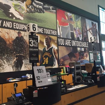 DICK'S Sporting Goods - Check out area - Sports Wear Near Me - Orlando, Florida DICK'S Sporting Goods - Check out area - Sports Wear Near Me - Orlando, Florida