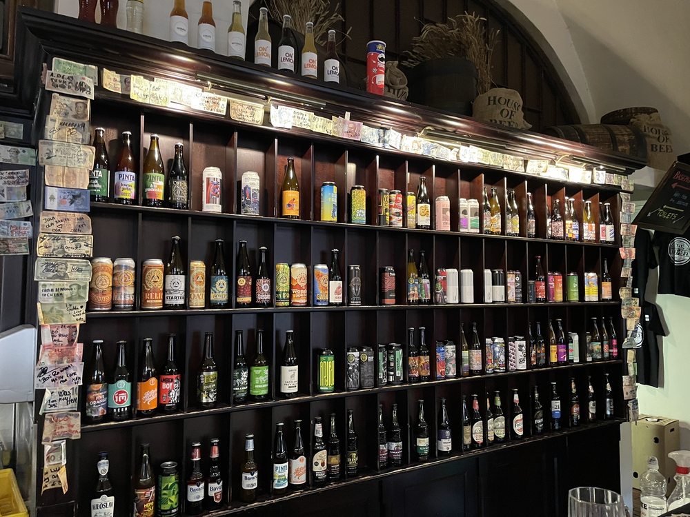 HOUSE OF BEER Updated September 2024 53 Photos & 44 Reviews ul