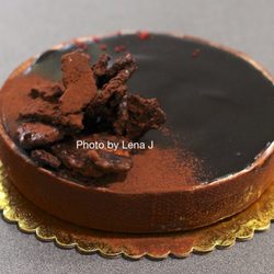 Cannelle - Salted Caramel Chocolate Crunch Tart ($50) - Thanksgiving special