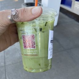 Clumpy matcha everywhere in a nearly $6 matcha latte that was made with coffee the first time Clumpy matcha everywhere in a nearly $6 matcha latte that was made with coffee the first time