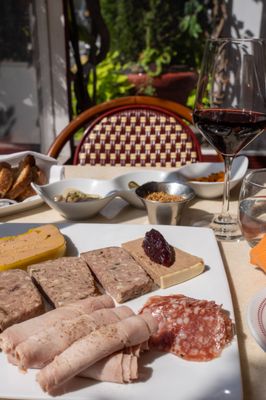 Bar Boulud by null