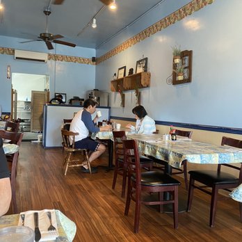 Moke's Bread & Breakfast - Breakfast & Brunch Near Me - Kailua, Hawaii