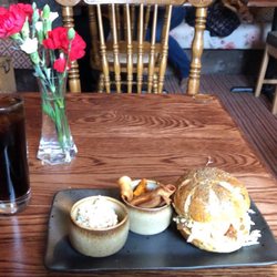 Llanerch Vineyard - Cheddar sandwich