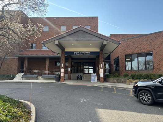 JEFFERSON TORRESDALE HOSPITAL - Updated June 2026 - 20 Photos & 139