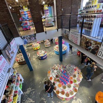 It’sugar - Candy Stores Near Me - Boston, Massachusetts