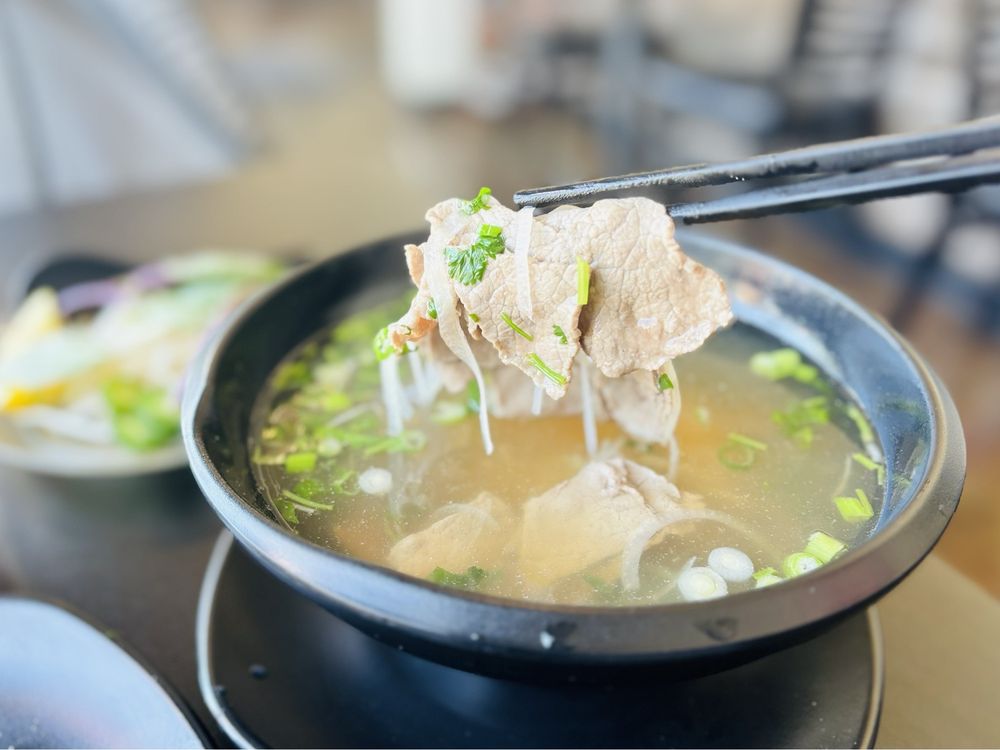 Food from Chateau Lemongrass