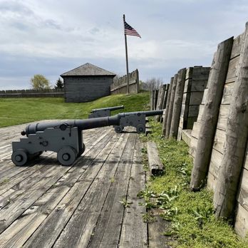 Fort Meigs Historic Site - 3 Cannons - Landmarks & Historical Buildings Near Me - Perrysburg, Ohio Fort Meigs Historic Site - 3 Cannons - Landmarks & Historical Buildings Near Me - Perrysburg, Ohio