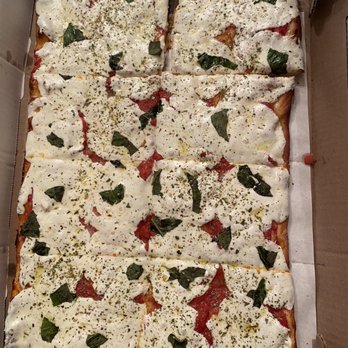 Giacomo's Pizza - Margherita Pie - Pizza Near Me - Poughkeepsie, New York Giacomo's Pizza - Margherita Pie - Pizza Near Me - Poughkeepsie, New York