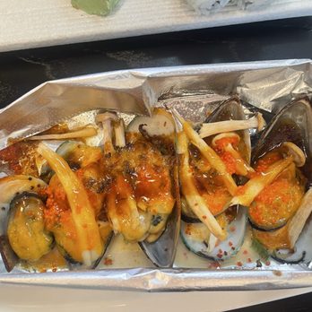 Happy Sushi - Baked Green Mussel - Japanese Near Me - Santa Clara, California Happy Sushi - Baked Green Mussel - Japanese Near Me - Santa Clara, California
