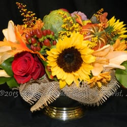 Ganim Garden Center & Florist - Thanksgiving arrangement