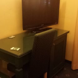 Hotel Da Vinci - Bedroom Desk