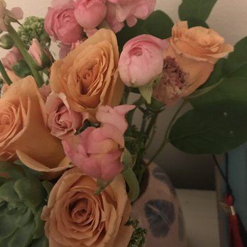 UrbanStems - Florists Near Me UrbanStems - Florists Near Me