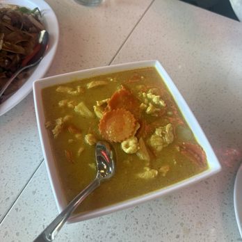 Janejira Thai Bistro - Huge portion - Thai Near Me - Pasadena, California Janejira Thai Bistro - Huge portion - Thai Near Me - Pasadena, California