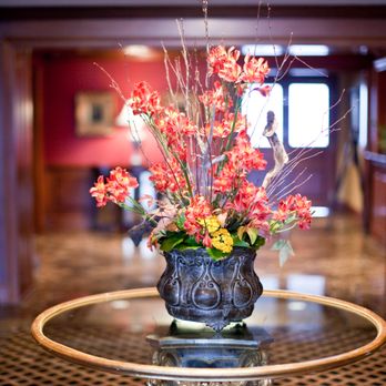 The Walden Club - Our club is designed to create an intimate yet approachable atmosphere. - Social Clubs Near Me - Chattanooga, Tennessee The Walden Club - Our club is designed to create an intimate yet approachable atmosphere. - Social Clubs Near Me - Chattanooga, Tennessee
