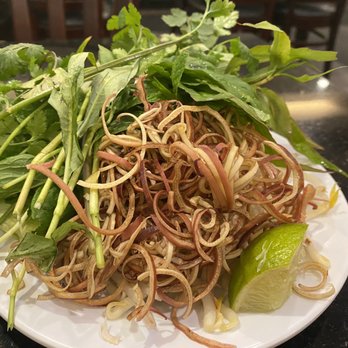 Ngự Bình Restaurant - Shaved banana flowers and the other accoutrements for the bun bo hue - Vietnamese Near Me - Westminster, California Ngự Bình Restaurant - Shaved banana flowers and the other accoutrements for the bun bo hue - Vietnamese Near Me - Westminster, California