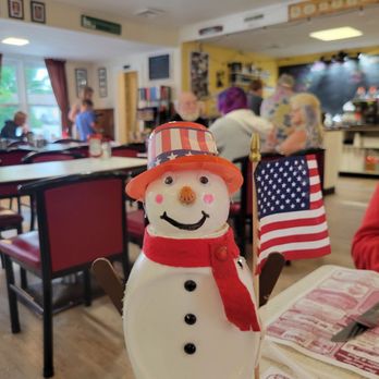 Munroe's Family Restaurant - Breakfast & Brunch Near Me - Twin Mountain, New Hampshire Munroe's Family Restaurant - Breakfast & Brunch Near Me - Twin Mountain, New Hampshire