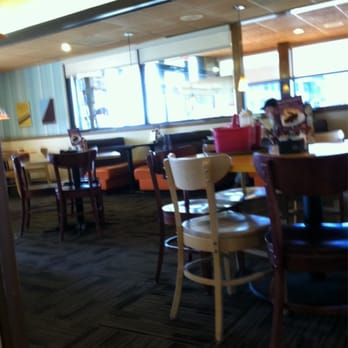 Village Inn - Breakfast & Brunch Near Me - Springfield, Missouri