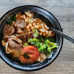 Kungfu Ramen - Signature Noodle Soup with beef (with wide knife cut noodles)