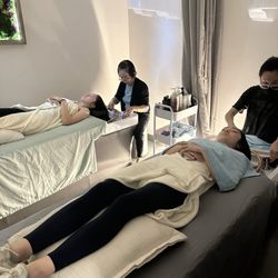Therapy Nail Spa - Head spa
