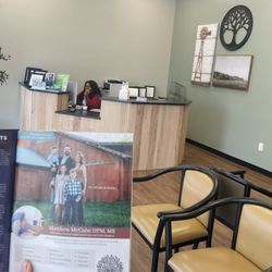 Matthew McCabe, MS DPM - Water Oak Foot and Ankle Surgery - Waiting room