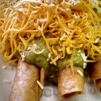 Rolberto's Taco Shop - Mexican Near Me - San Diego, California