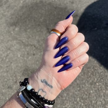 Metro Nails - Nail Salons Near Me - Santa Ana, California
