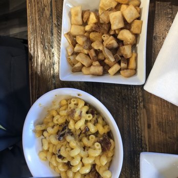 Oy! - Mac n Cheese with bacon and side of breakfast potatoes - Breakfast & Brunch Near Me - Buford, Georgia