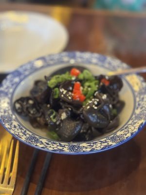 Chengdu Bistro West Town 蓉小馆 by null Chengdu Bistro West Town 蓉小馆 by null