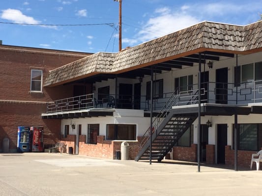 Lamplighter Inn by null