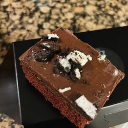Red velvet brownie