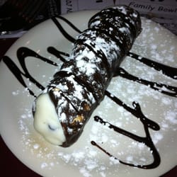 Leonardo's Restaurant - Chocolate dipped cannoli