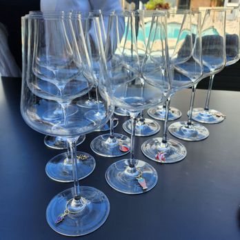 California Tastings - Beautiful charms - Wine Tasting Classes Near Me California Tastings - Beautiful charms - Wine Tasting Classes Near Me
