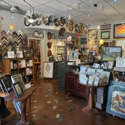 House of Frames & Paintings