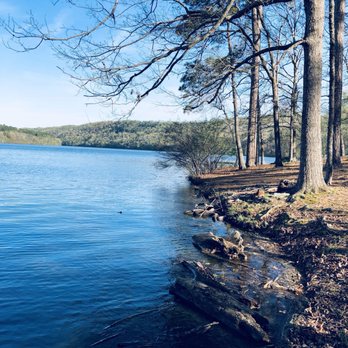 Lake Catherine State Park - Lake Catherine shore line. - Hiking Near Me - Hot Springs, Arkansas Lake Catherine State Park - Lake Catherine shore line. - Hiking Near Me - Hot Springs, Arkansas