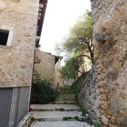 Rifugio della Rocca - Walk to our "room"