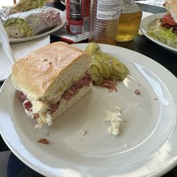 New York Style Pastrami Sandwich New York Style Pastrami Sandwich