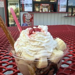 Banana split only $899 with the one dollar off any item coupon. Delicious delicious delicious 11-2025 Banana split only $899 with the one dollar off any item coupon. Delicious delicious delicious 11-2025