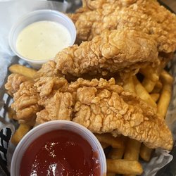 Dancing Crab - Chicken tenders entree