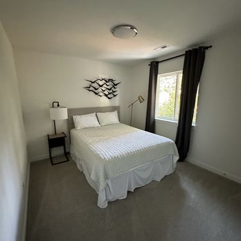 7Clean - Bedroom 1 - Office Cleaning Near Me