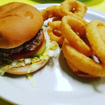 Mammoth Orange Cafe - Regular burger with onion rings - Cafes Near Me - Redfield, Arkansas Mammoth Orange Cafe - Regular burger with onion rings - Cafes Near Me - Redfield, Arkansas