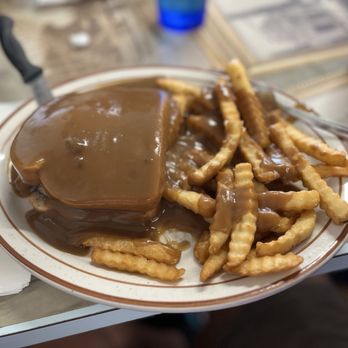 Mom's Family Restaurant - Hot roast beef sandwich with side of crinkly fries. - Breakfast & Brunch Near Me - Niagara Falls, New York Mom's Family Restaurant - Hot roast beef sandwich with side of crinkly fries. - Breakfast & Brunch Near Me - Niagara Falls, New York